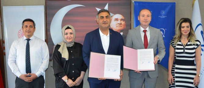 Mardin TSOnun Girişimiyle Mardin Üzüm Şırası İçin Coğrafi İşaret Tescil Süreci Başlıyor