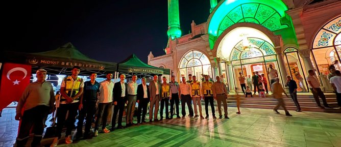 Midyat Belediyesi Kandil Geleneğini Sürdürdü