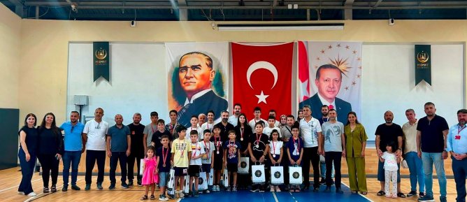 Midyat’ta Satranç Turnuvasına Yoğun İlgi