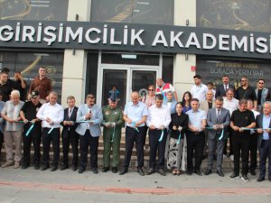 Batman’da girişimcilik akademisi hizmete açıldı