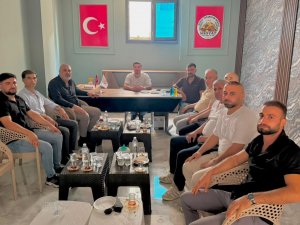 Midyatlı Siyasetçi Seyfettin Alpsoy’dan Pazarcılar Derneği’ne Hayırlı Olsun Ziyareti