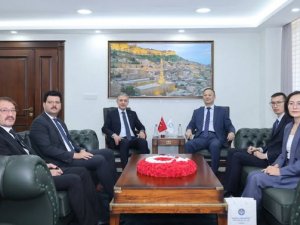 Kırgızistan’ın Ankara Büyükelçisi Ruslan Kazakbaev’den Vali Akkoyun’a Ziyaret