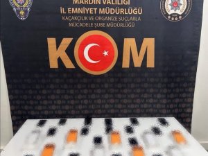 MARDİN’DE KAÇAKÇILIK OPERASYONU: 26 CEP TELEFONU ELE GEÇİRİLDİ