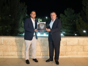 Midyat Belediye Başkanı Veysi Şahin, Sağlık Çalışanlarıyla Buluştu