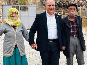 Ömerli’de Sadece Bir Gün Değil, Her Gün Yaşlı ve Hastalar Yalnız Bırakılmıyor.