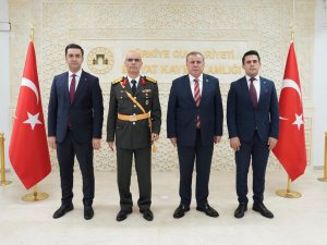 MİDYAT’TA 29 EKİM CUMHURİYET BAYRAMI RESMÎ KUTLAMA PROGRAMI DÜZENLENDİ