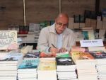 Yazar Aydın: Kitap, bilgiye giden köprüdür