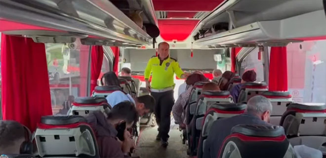 Mardin Emniyet Müdürlüğünce, Emniyet Kemeri Bilgilendirmesi Yapıldı
