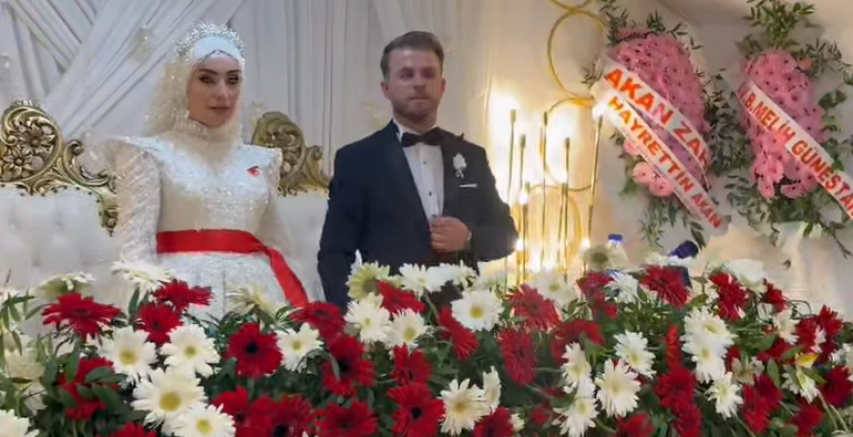 7 dönem Mahalle Muhtarlığı Görevini Sürdüren Murat Başar’ın Oğlu Dünya Evine Girdi